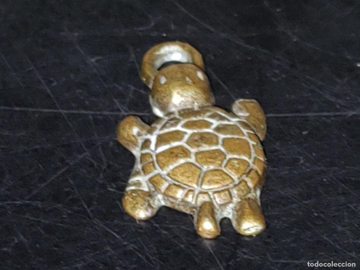 Joyeria: A5- Antiguo Mini Dije De Bronce En Forma De Tortuga - 70s - Foto 6