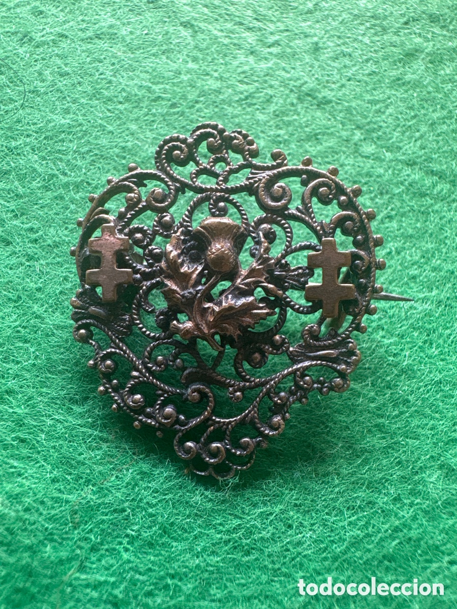 Schmuck: SALIDA 1 EURO, Broche Art Nouveau franc&eacute;s en filigrana con detalles dorados (A5)