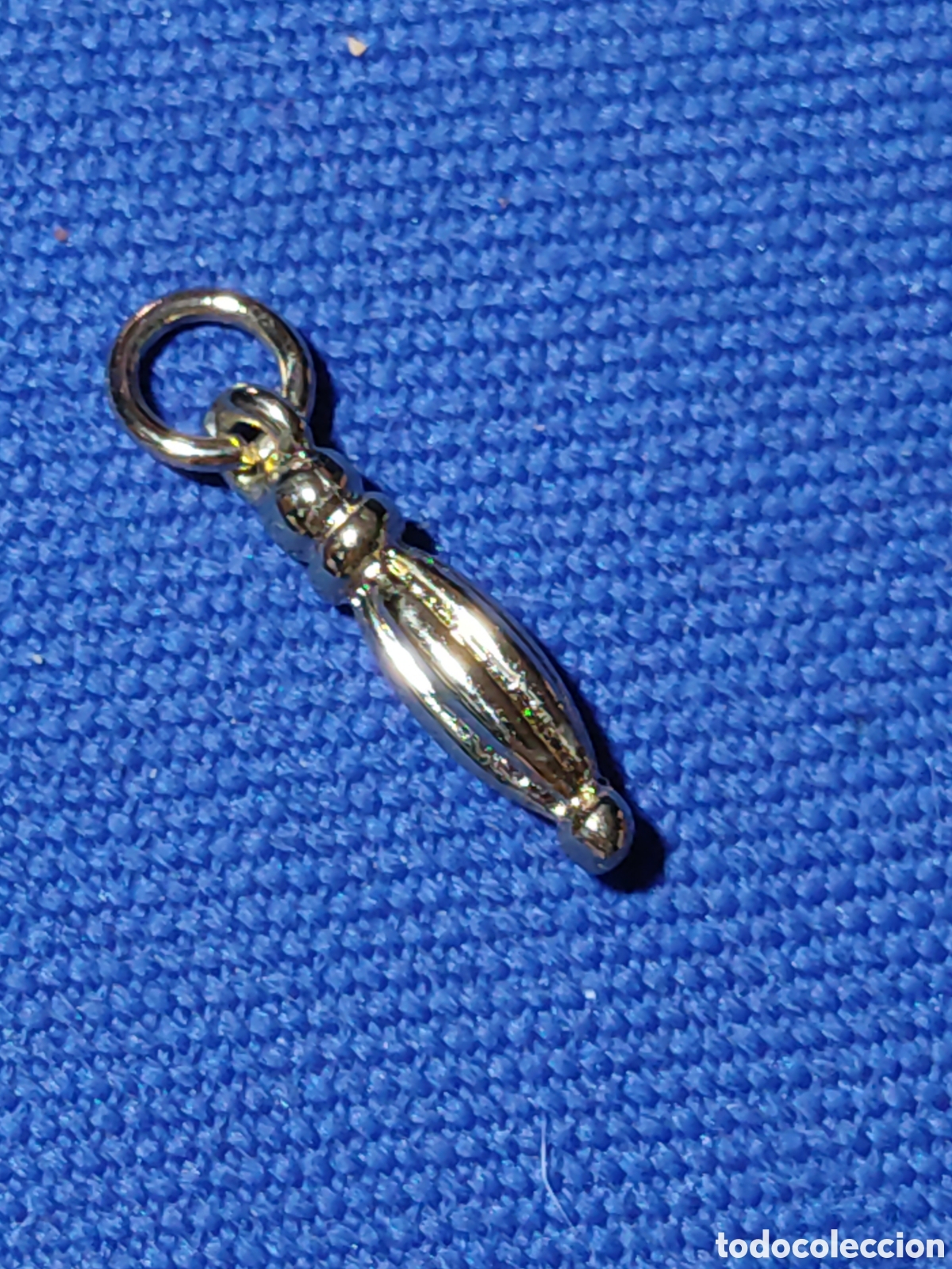 Joyeria: Colgante borla dorada.Vintage.