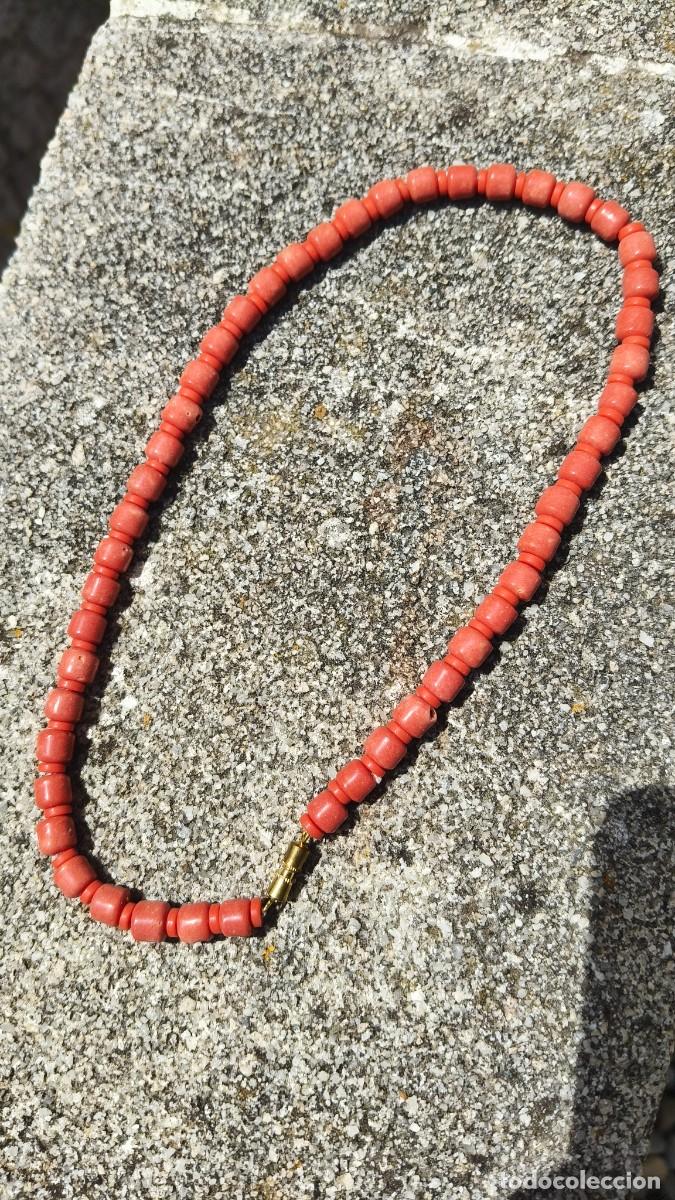 Joyeria: Collier vintage ano 70 corail &eacute;tat neuf