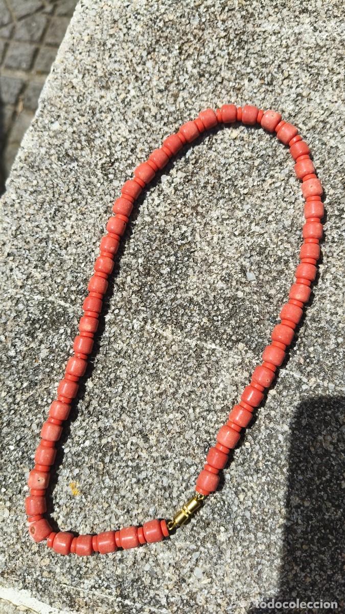 Joyeria: Collier vintage ano 70 corail &eacute;tat neuf