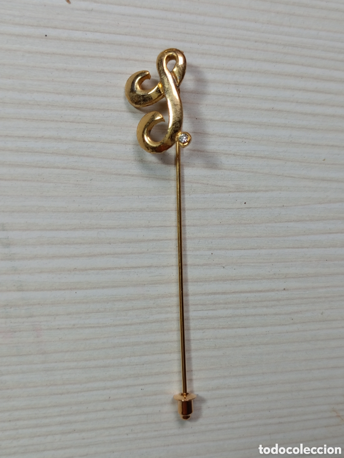 Joyeria: Antigua broche alfiler letra inicial S chapado oro vintage a&ntilde;os 80