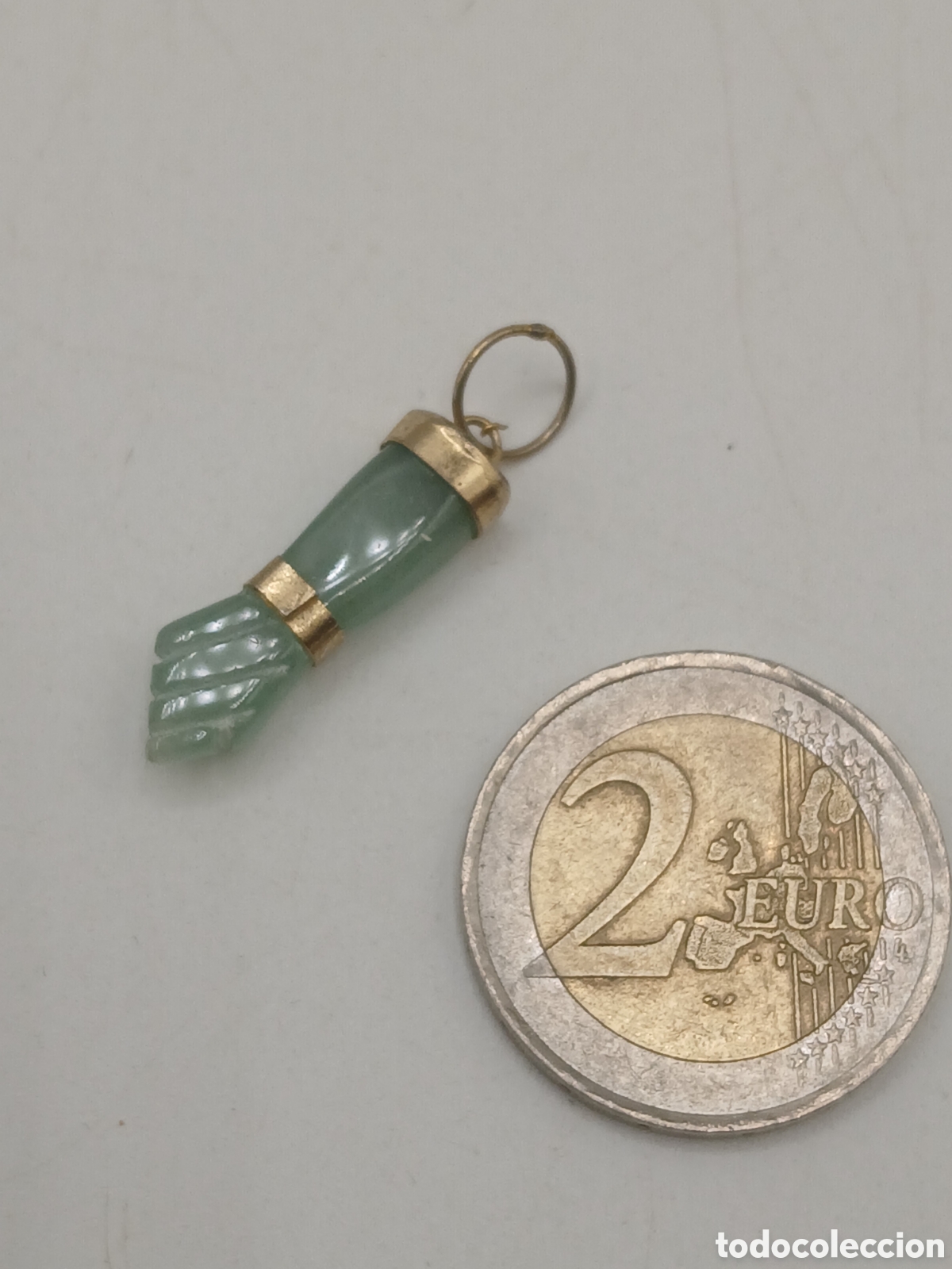 Joyeria: Pu&ntilde;o Figa. Jade tallado y plata dorada - Foto 4