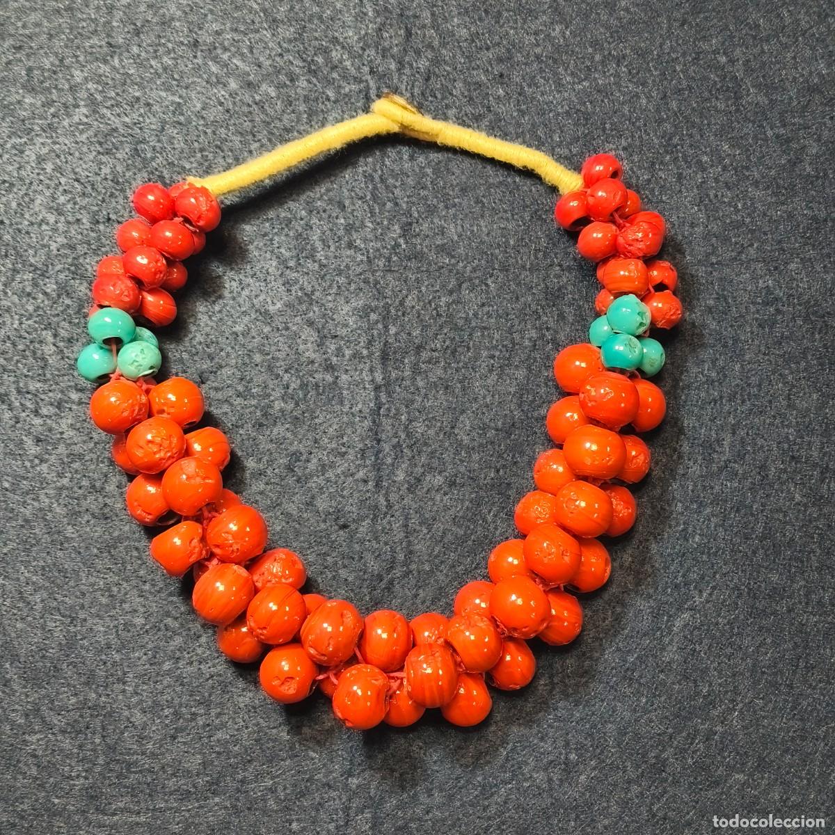 Gioielleria: COLLAR 3 VUELTAS CON BOLAS DE CORAL BAMBU ROJO RECONSTITUIDO O NATURAL??. CIERRE BOTON. MED. 53 CMS
