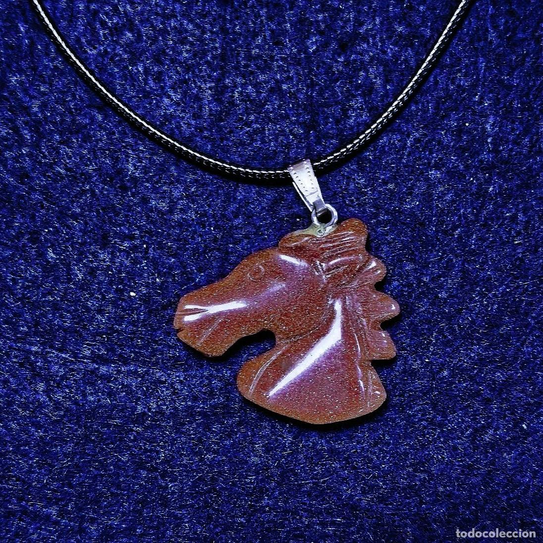 Jewelry: COLGANTE DE ALPACA AVENTURINA DORADA CABEZA CABALLO. MED. X MM