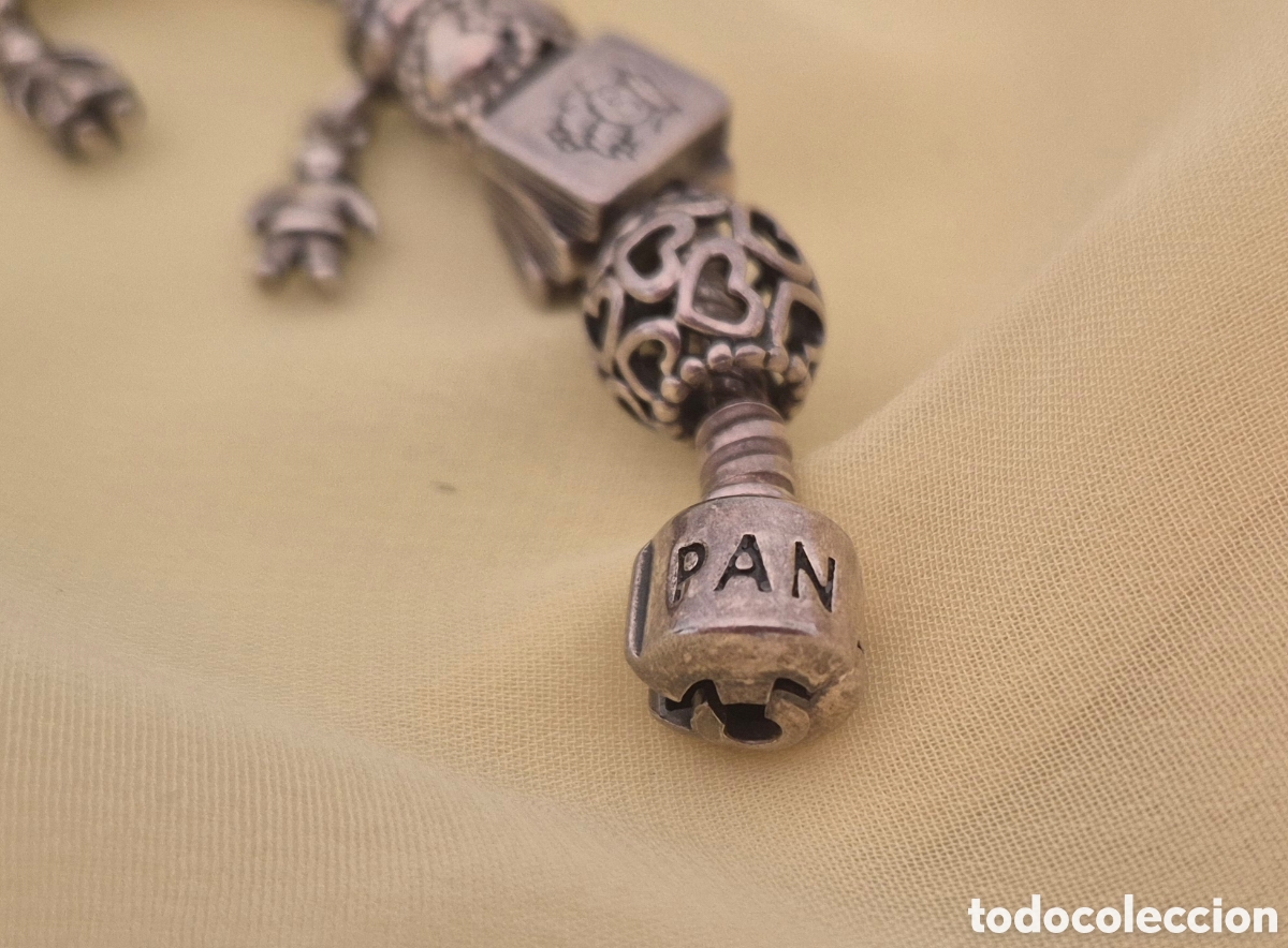 Jewelry: ​Pulsera PANDORA de Plata de Ley (S925 ALE) con 12 Charms y Muranos Originales - 18 cm