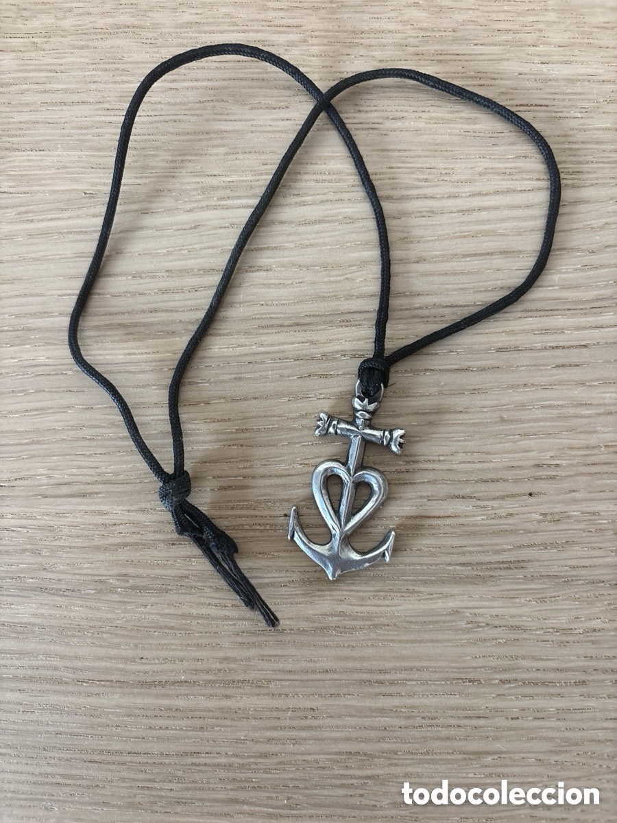 Jewelry: Antiguo colgante con ancla plateada (A15)
