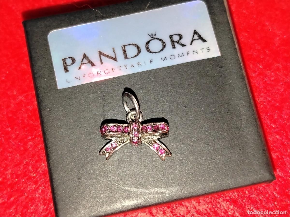 Jewelry: 1 CHARM DE PANDORA CHAPADO EN PLATA (LAZO CON CIRCONITA ROSA) (VINTAGE)