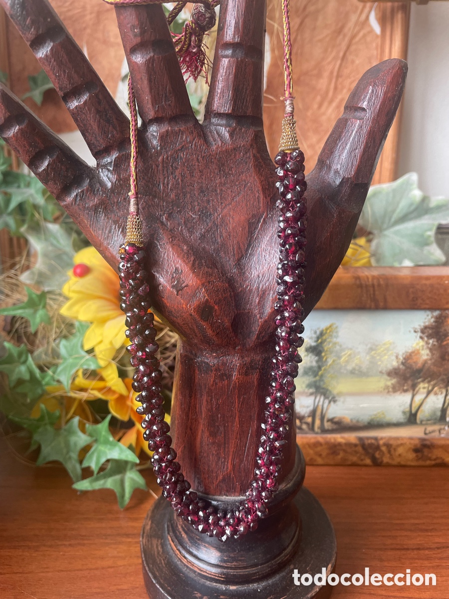 Joyeria: collar de granate con cord&oacute;n de seda - Foto 1