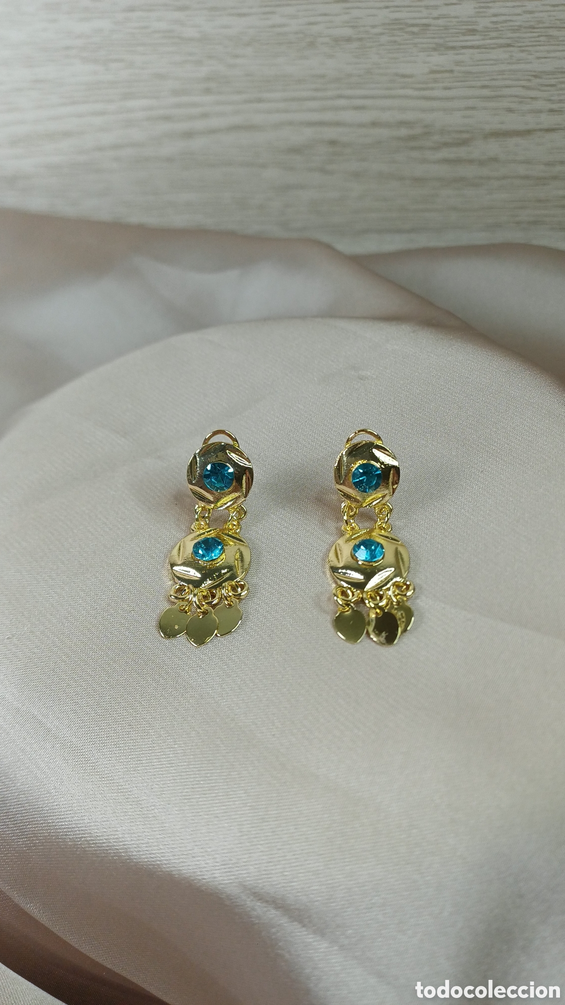 Joyeria: PENDIENTES SEM&Aacute;FORO AZUL CHAPADO ORO 18 K