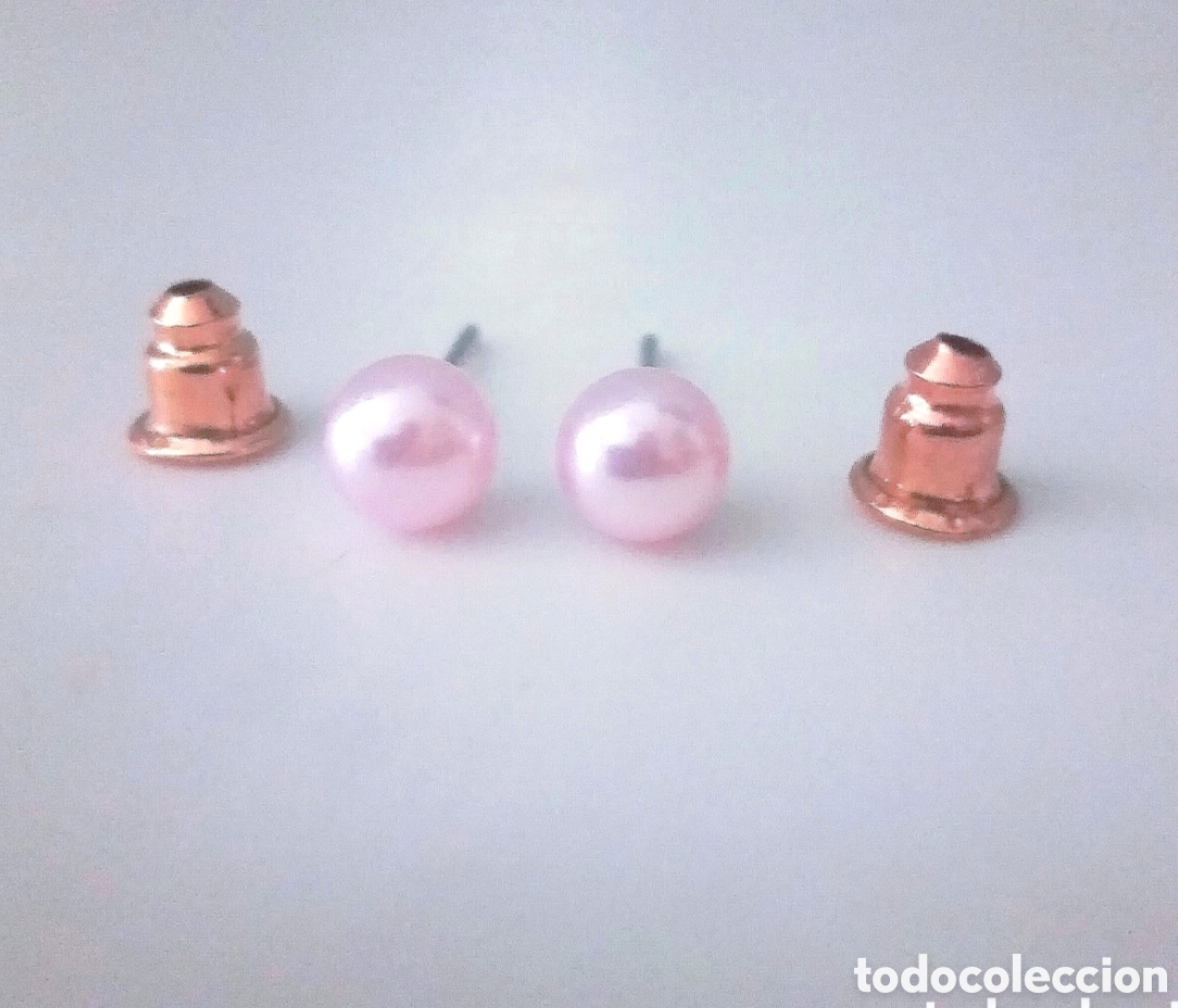 Schmuck: Originales pendientes de bot&oacute;n color oro rosa y perla de imitaci&oacute;n lila, malva. 4mm di&aacute;m Muy bonitos