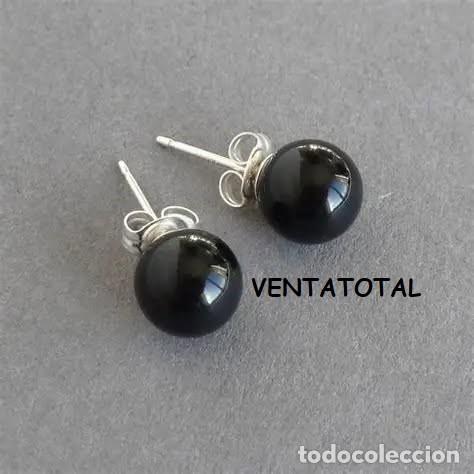 Joyeria: PENDIENTES VINTAGE PLATA Y BOLAS DE JADE NEGRO PESA 1,59 GRA UNO MIDE EL PINCHO1,50 CENTIMETROS