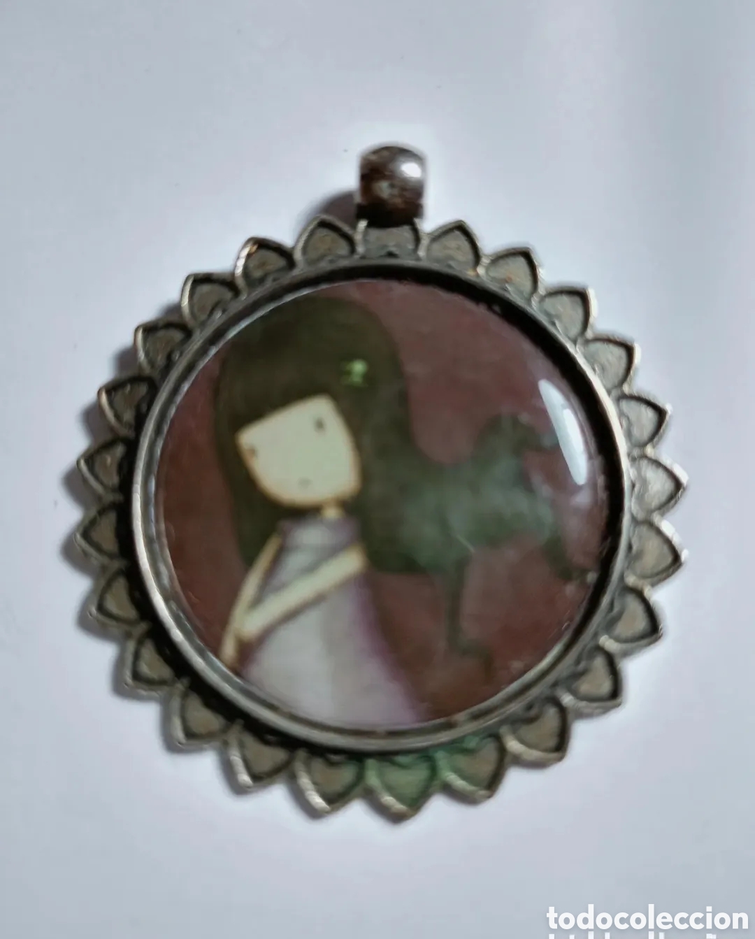 Joyeria: Antiguo colgante medall&oacute;n Santoro retro vintage