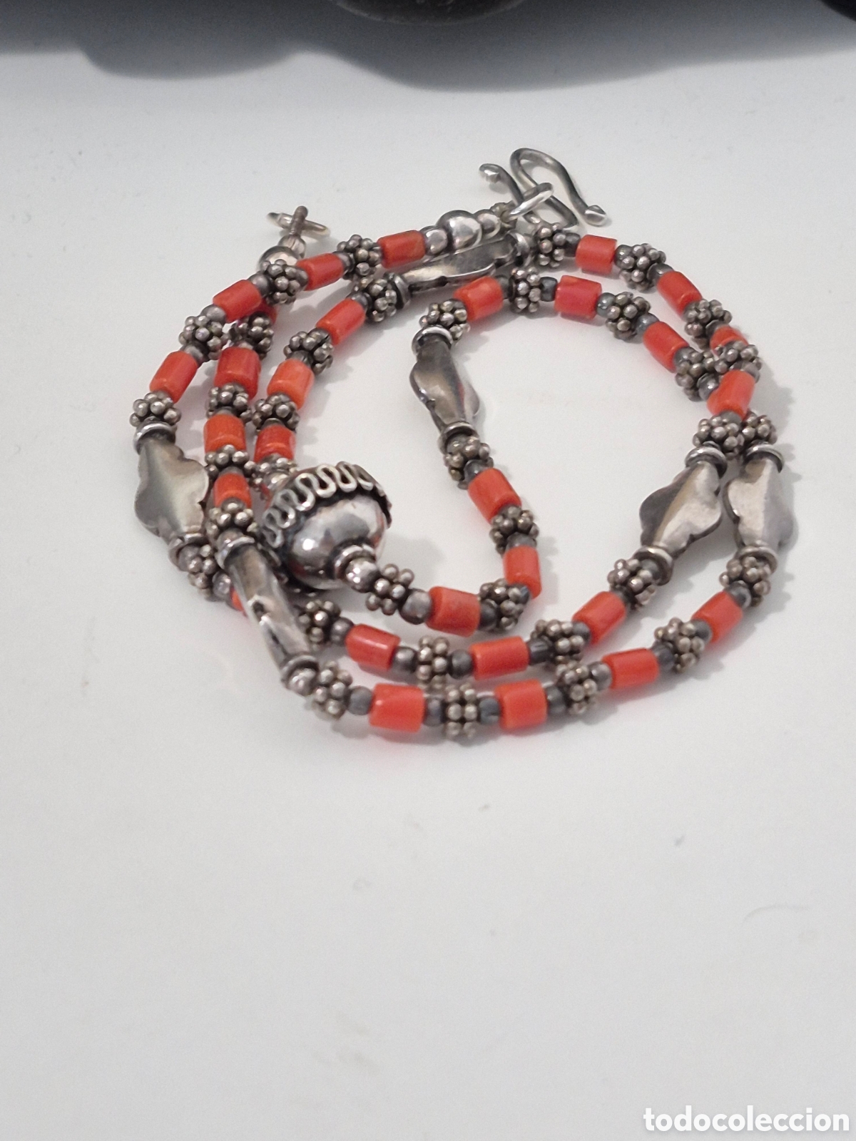 Joyeria: PRECIOSO COLLAR VINTAGE DE PLATA Y CORAL . REF S4 C JOYER&Iacute;A VINTAGE BIS 140726