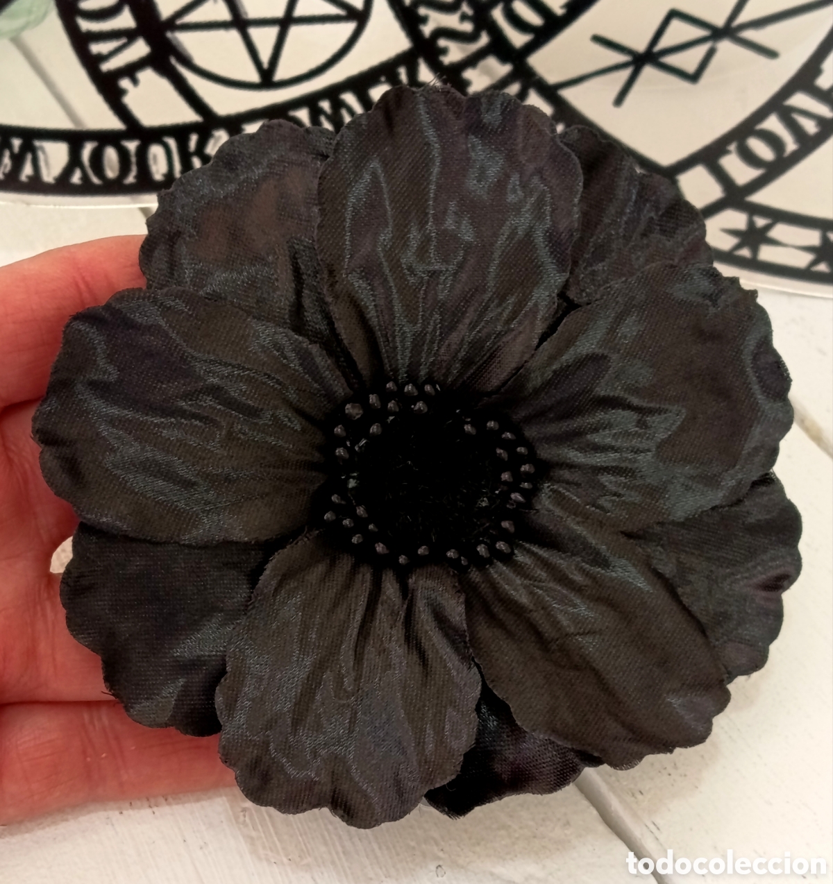 Joyeria: Broche para ropa o pelo flor negra grande, a&ntilde;o 2000, nueva