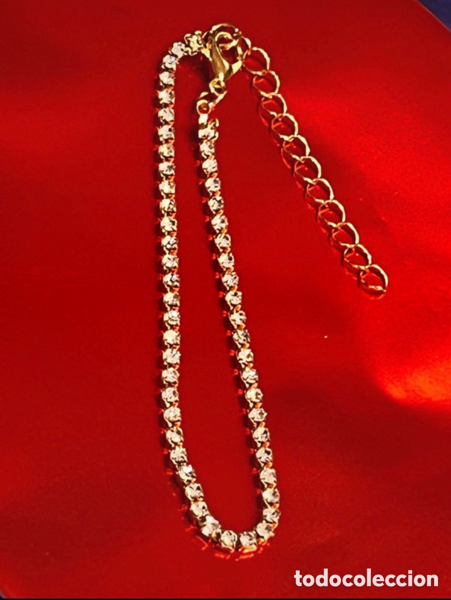 Joyeria: Pulsera tenis dorada (estrechita) con circonitas cuadradas