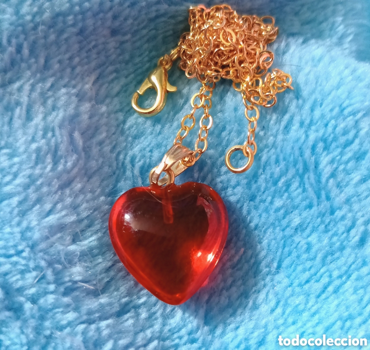 Joyeria: Original colgante coraz&oacute;n rojo trasl&uacute;cido + cadena dorada 1,8cm aprox. Muy bonito
