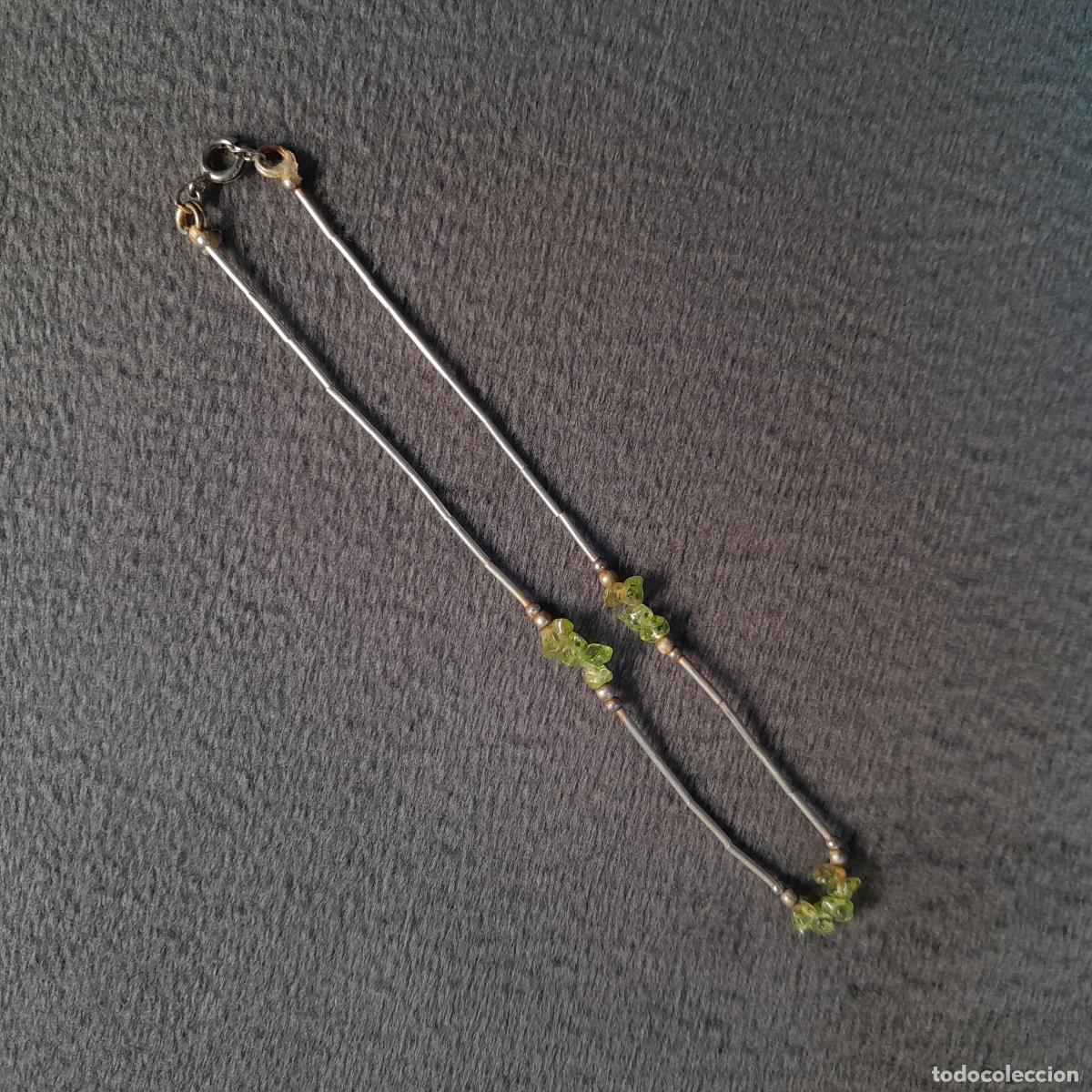 Joaillerie: J-4511. PULSERA DE PLATA CON MINERAL VERDE. SIGLO XX
