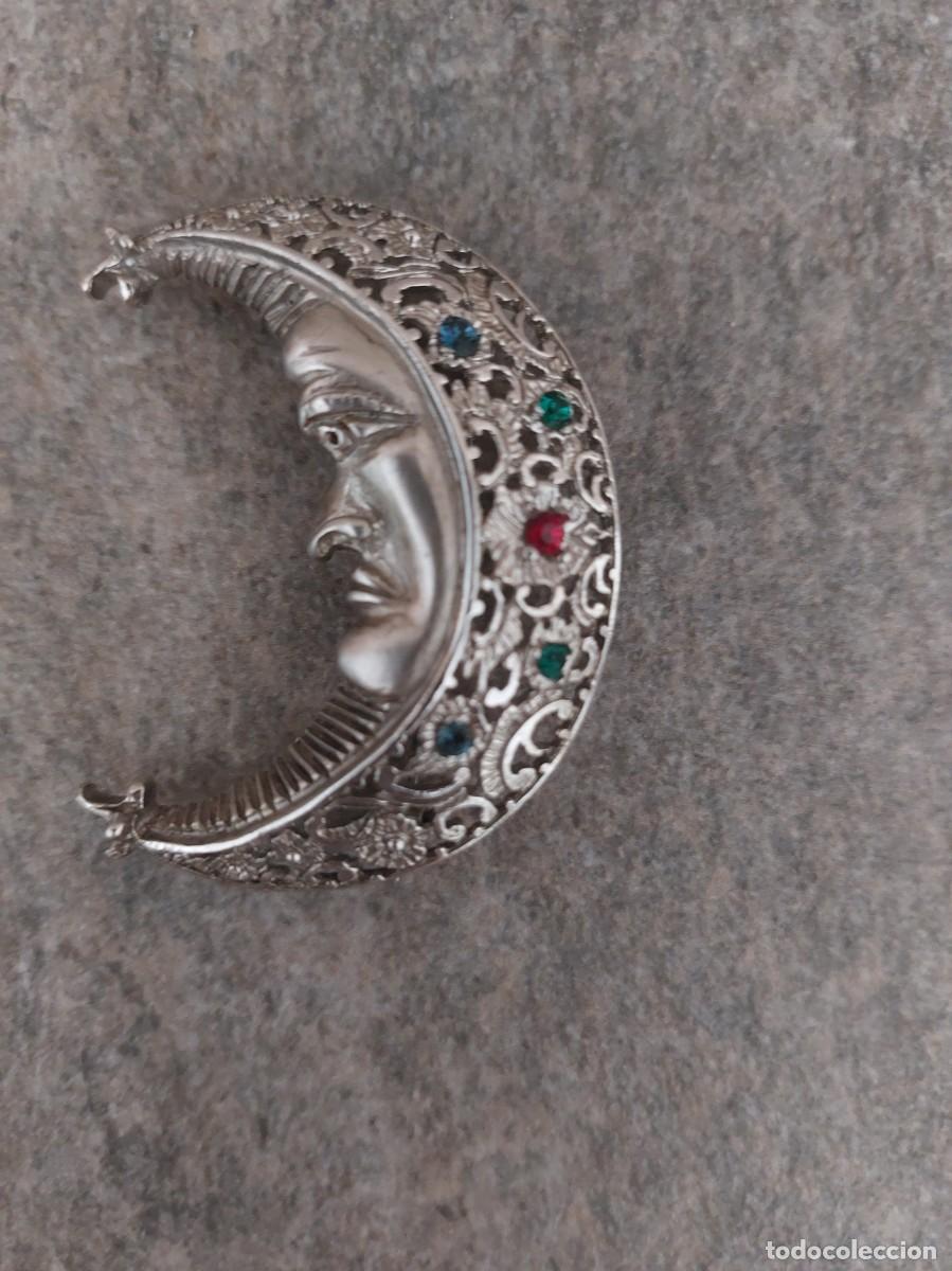 Joyeria: Broche -colgante vintage de plata de ley con forma de media luna, dise&ntilde;o de &rdquo;hombre en la luna&rdquo;