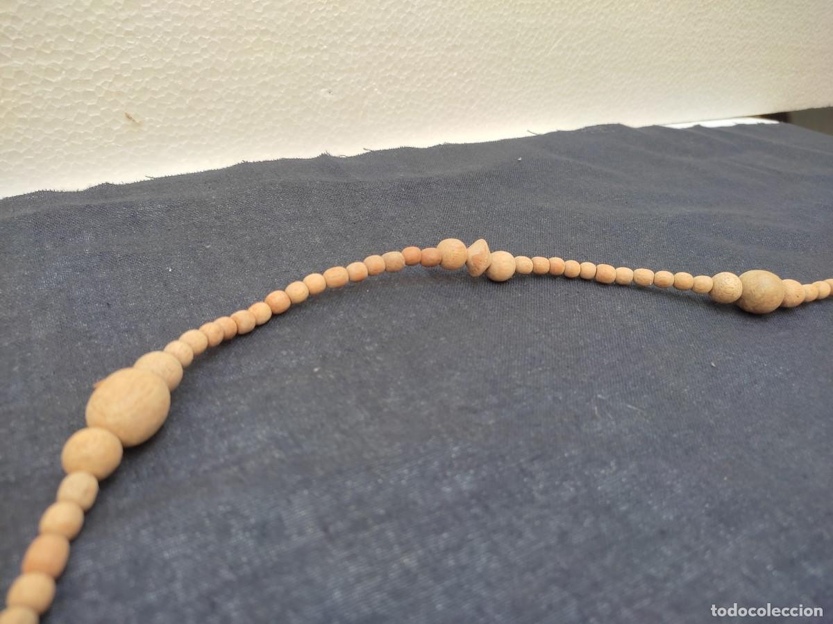 Joyeria: antiguo collar de madera fina - Foto 2