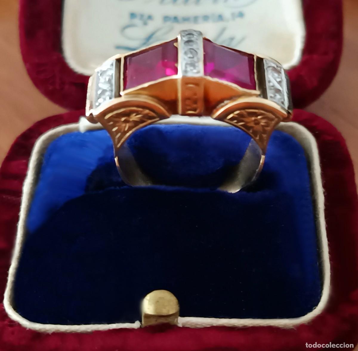 Joyeria: EXCEPCIONAL GRAN SORTIJA GENU&Iacute;NA CHEVALIER DE ORO LEY 18 KILATES, DIAMANTES Y RUBIES. PESO 7,01 GRS.