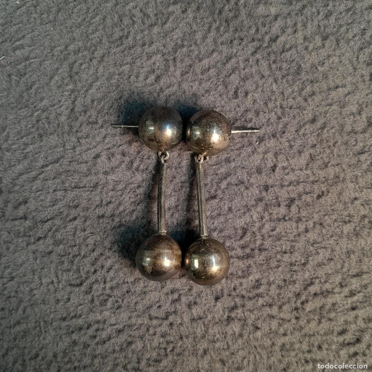 Joyeria: J-4518. PAR DE PENDIENTES COLGANTES DE PLATA DE LEY. SIGLO XX