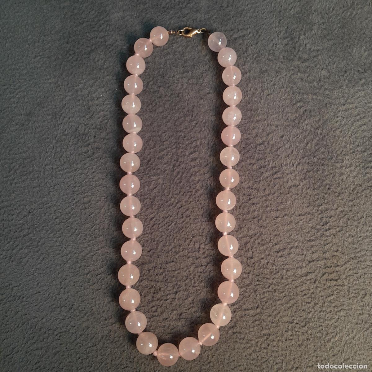 Joyeria: J-4525.COLLAR DE CUENTAS ESF&Eacute;RICAS DE CUARZO ROSA.MEDIADOS DEL S.XX