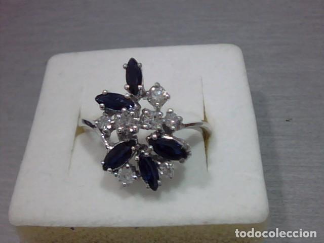 Joyeria: anillo en oro con diamantes y zafiros - Foto 5