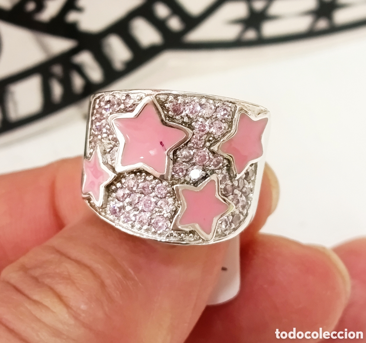 Joyeria: Anillo de plata de 1ra ley 925 con estrellas rosas y circonitas, talla 18, 12.4 gr, a&ntilde;o 2000