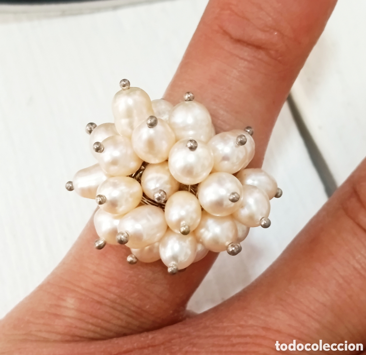 Joyeria: Anillo de plata de 1ra ley 925 y perlas naturales, talla 16.5, 9.4 gr, A&ntilde;o 2000