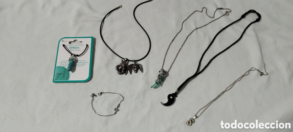 Joyeria: Lote 5 collares y pulsera