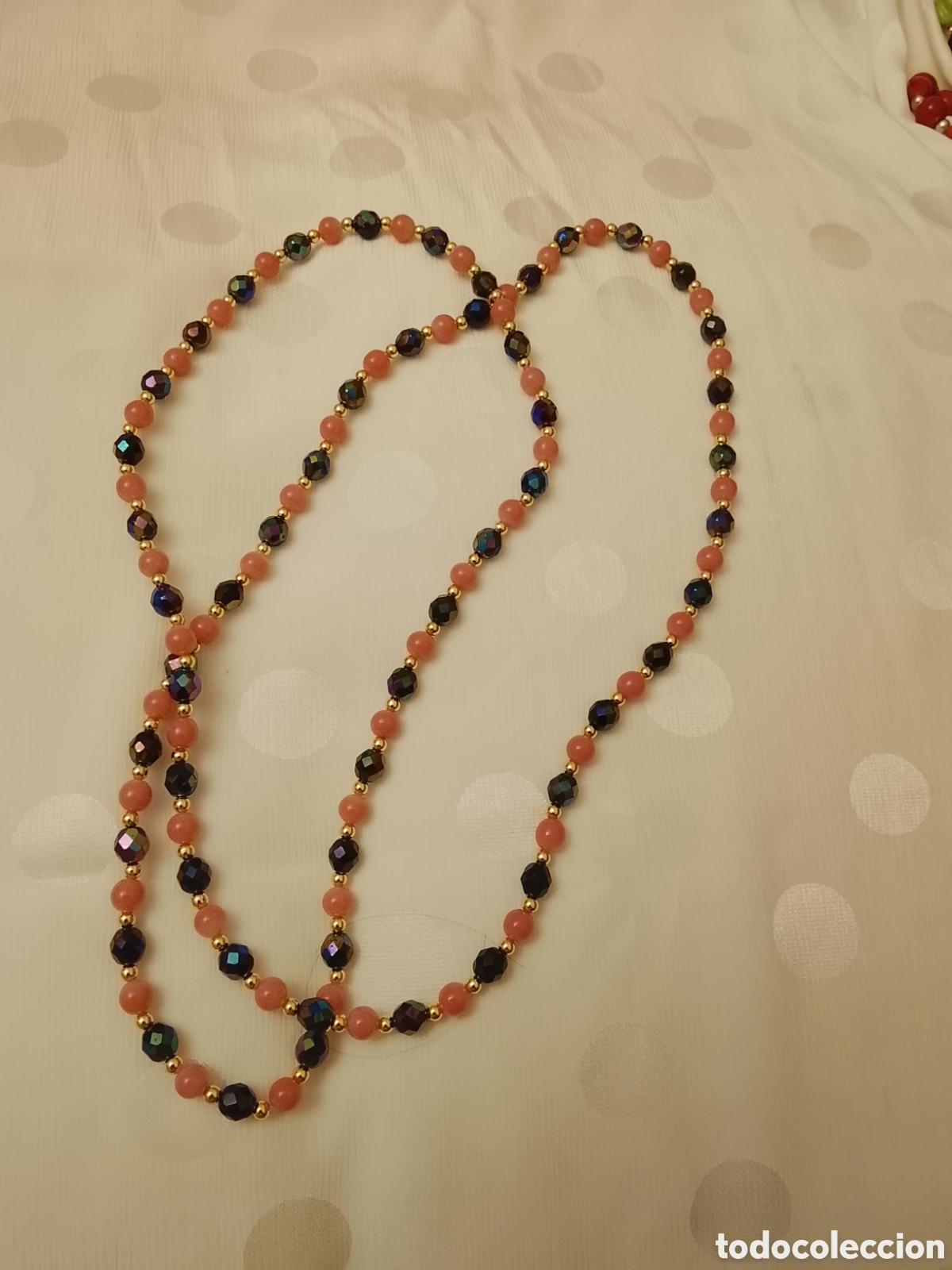 Joyeria: Collar de cristal de murano rosa ,y cristal facetado gris metalizado .Mide 1,20 cent