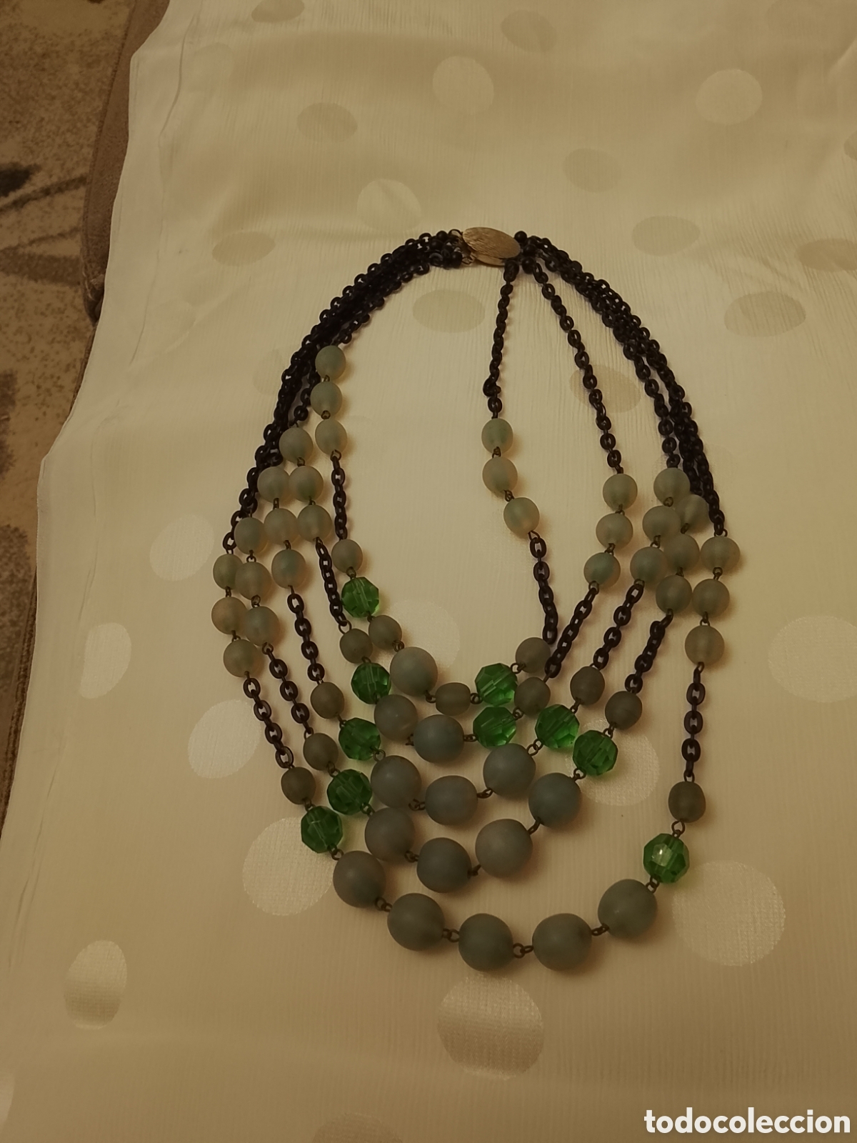 Joyeria: Collar de 5 vueltas ,de cadena y cristal de murano . - Foto 1