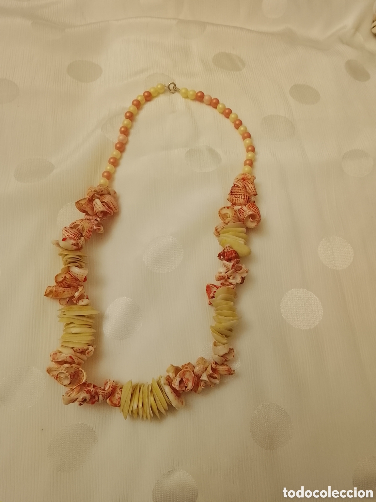 Joyeria: Antiguo collar de conchas ,a&ntilde;os 60 .