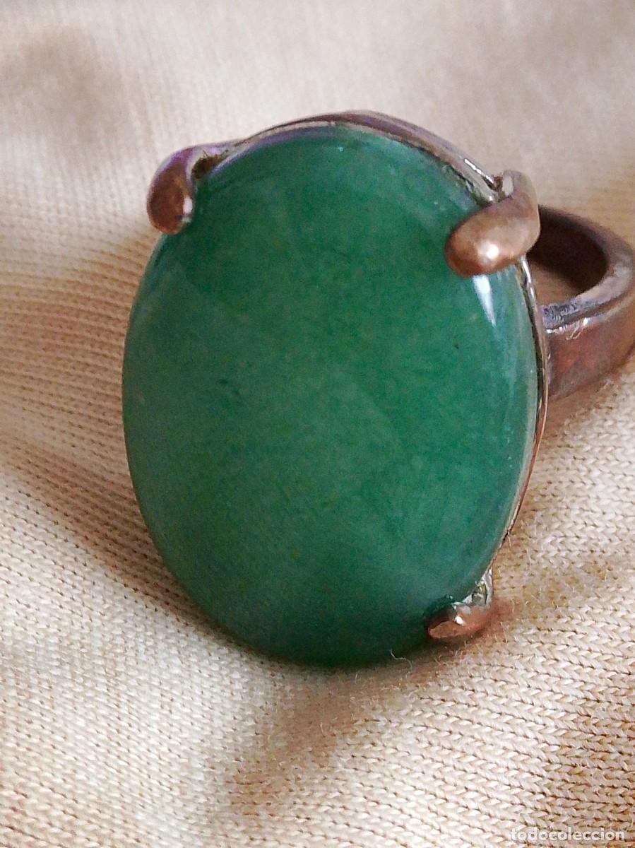 Joyeria: Antiguo anillo , anillo con piedra verde - Foto 1