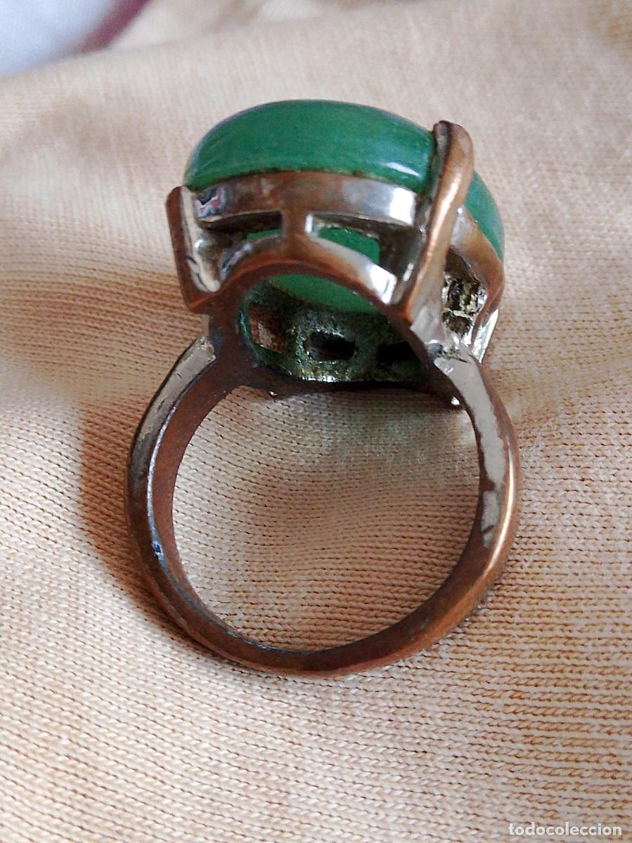 Joyeria: Antiguo anillo , anillo con piedra verde - Foto 3
