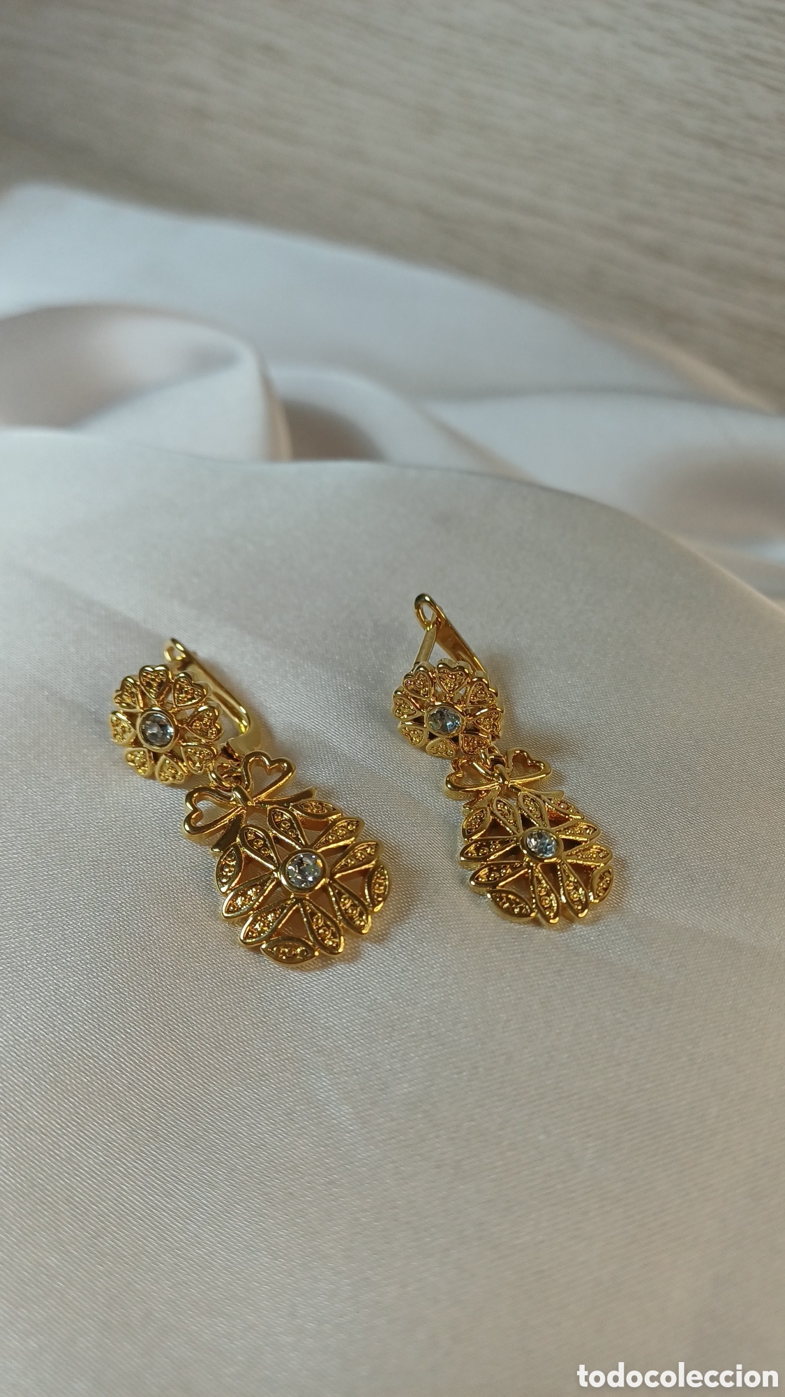 Joyeria: PENDIENTES VINTAGE REGIONAL LAZO CHAPADO ORO 18 K