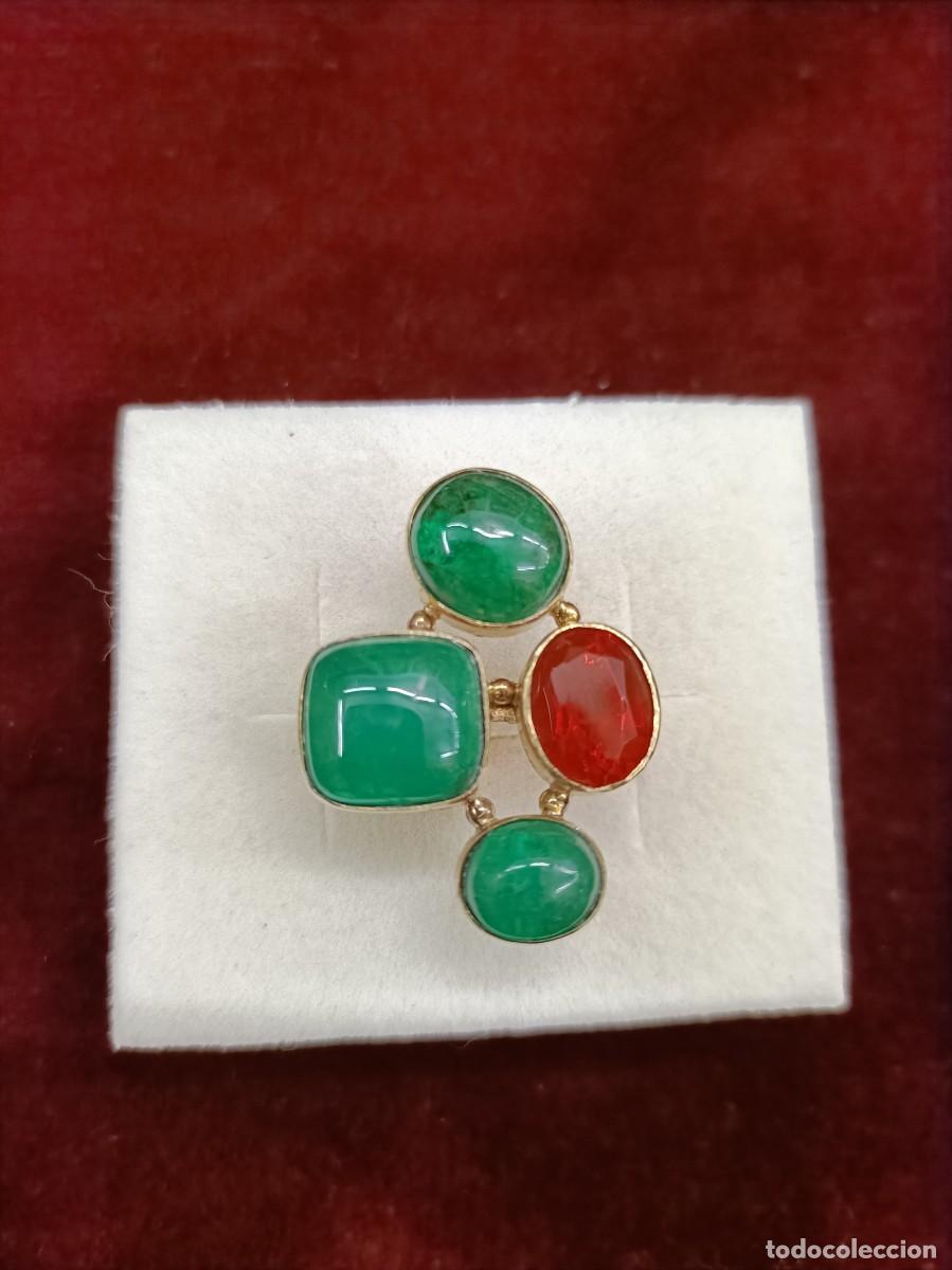 Joyeria: Anillo en oro amarillo de 18k