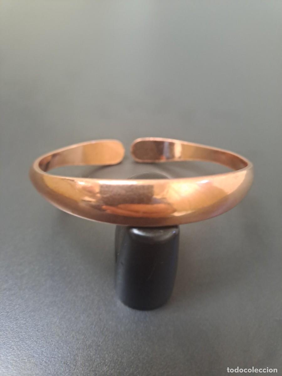 Joyeria: PUlsera de cobre ajustable con curvas irregulares, nueva