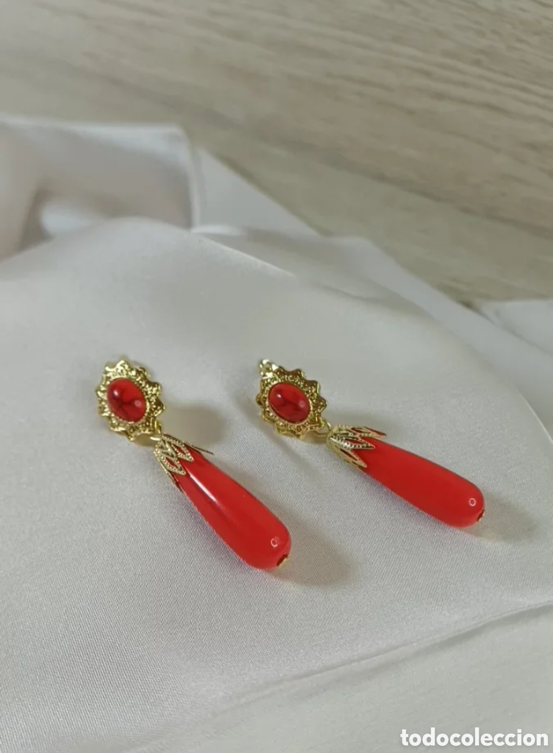 Joyeria: PENDIENTES VINTAGE RETRO CHAPADO ORO Y CORAL