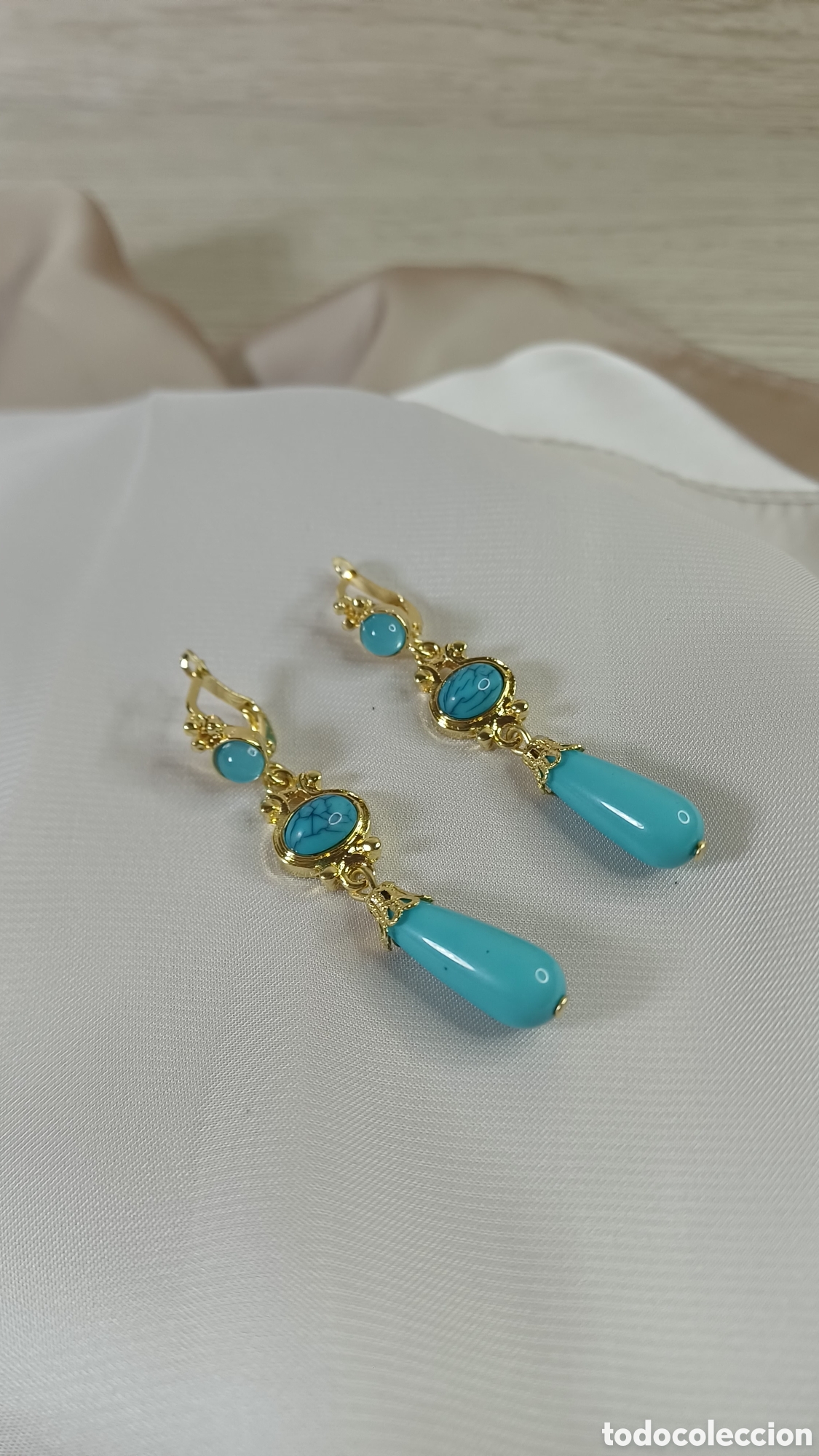 Joyeria: PENDIENTES LARGOS CHAPADO ORO Y TURQUESA - Foto 2