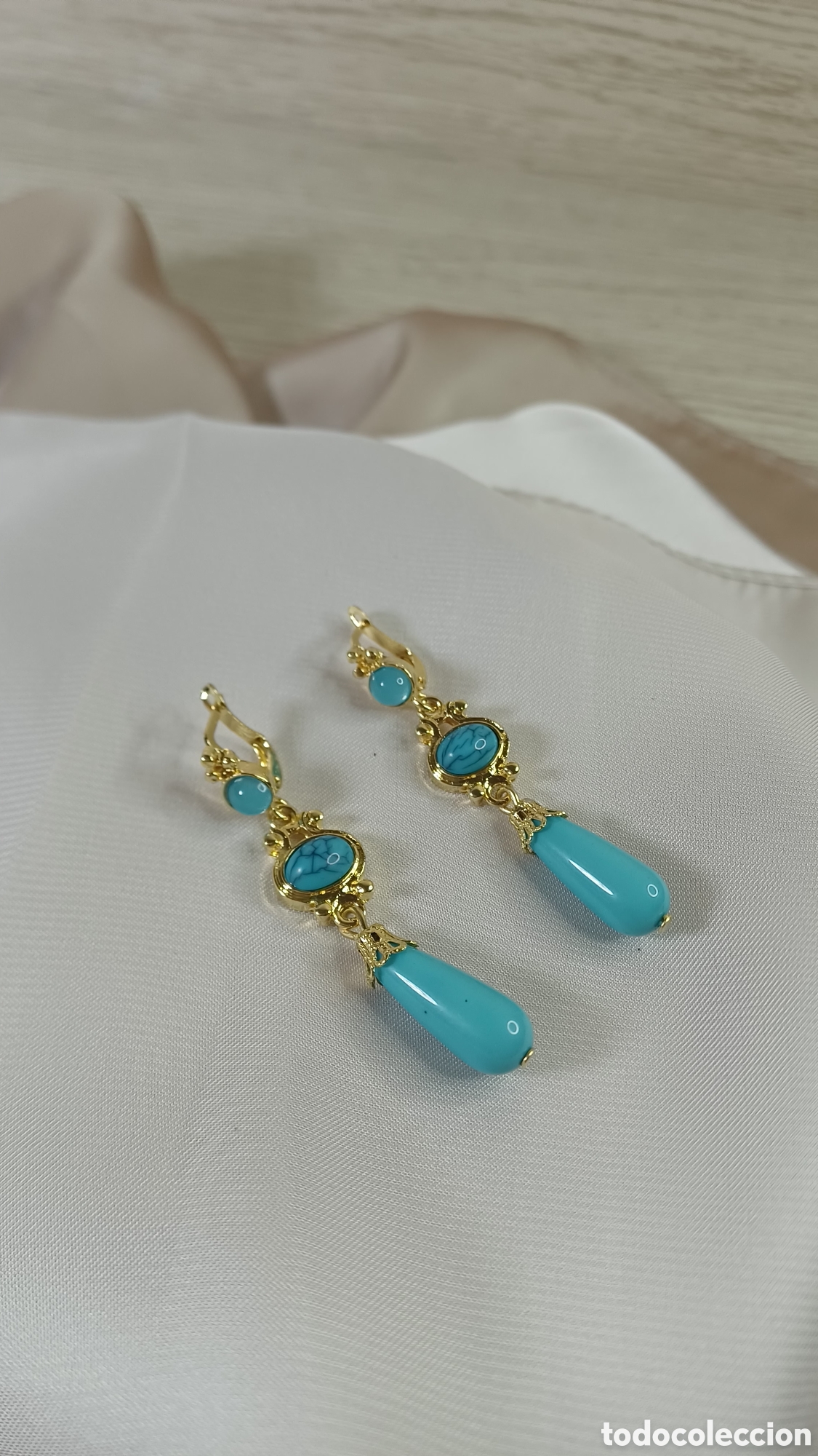 Joyeria: PENDIENTES LARGOS CHAPADO ORO Y TURQUESA