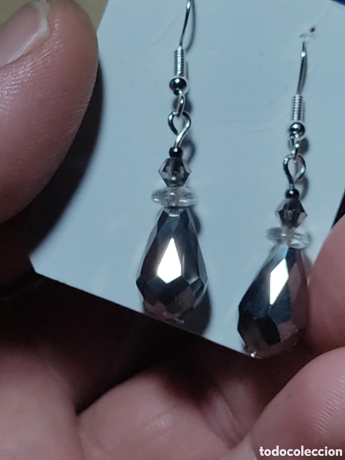 Joyeria: Pendientes l&aacute;grima de cristal gris facetado y cristal de roca.Vintage.