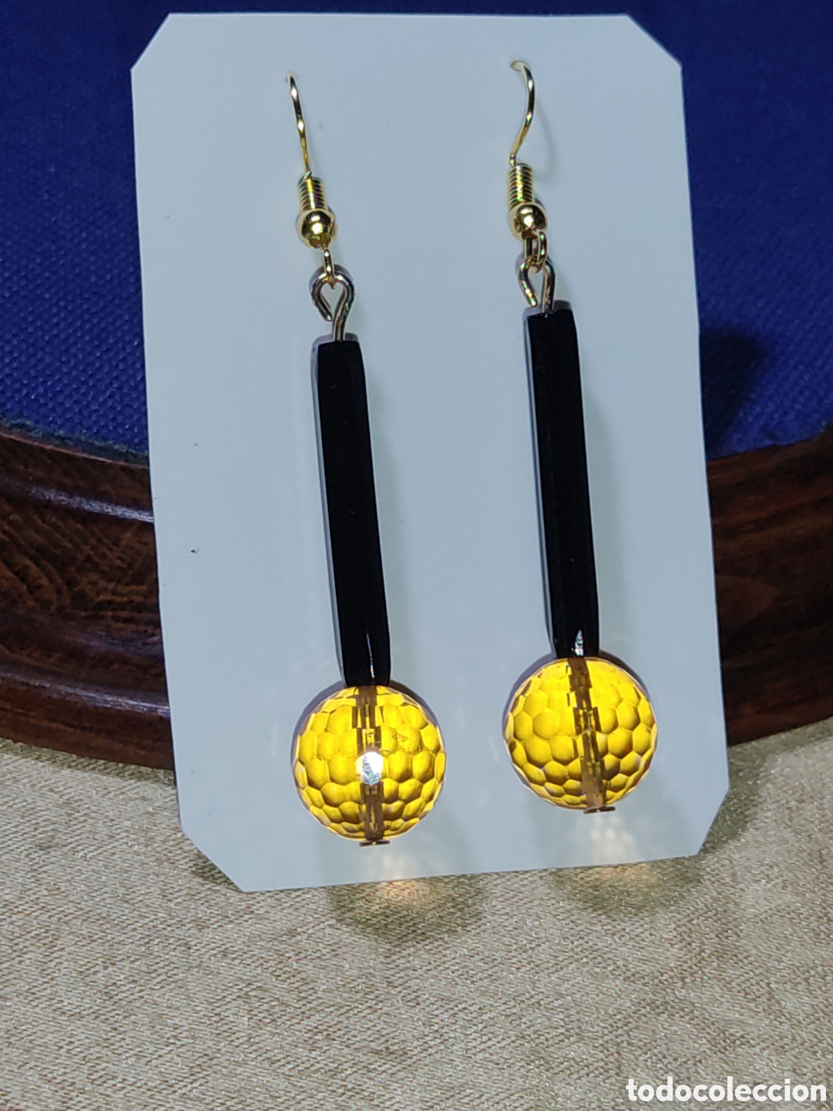 Joyeria: Pendientes largos de tubos de cristal negro y cristal multifaceta.Vintage