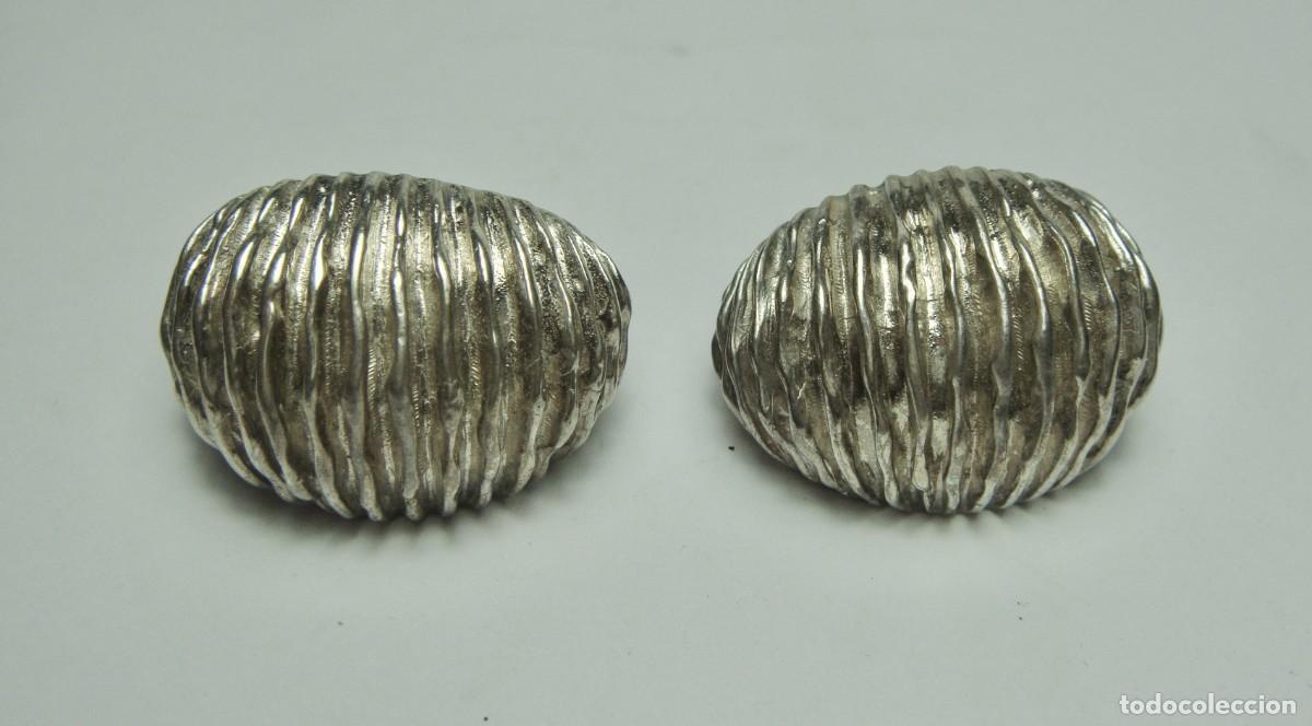 Joyeria: Pendientes de plata &middot; Dise&ntilde;o estriado - Foto 1