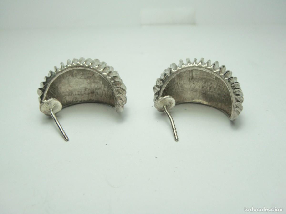 Joyeria: Pendientes de plata &middot; Dise&ntilde;o estriado - Foto 2