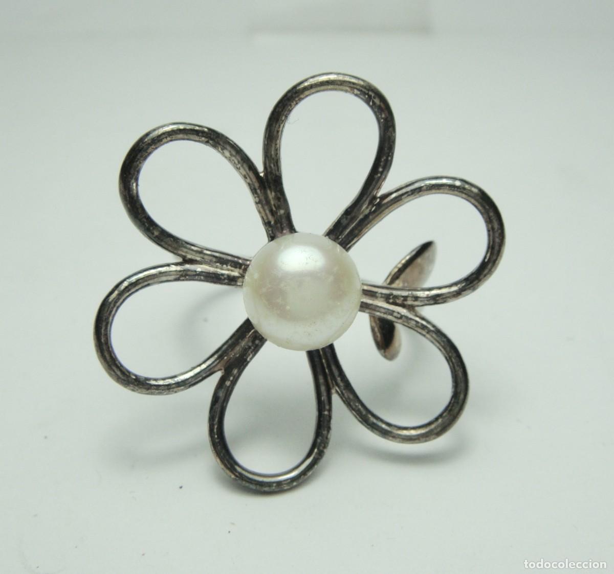 Joyeria: Anillo Tous flor con perla &middot; Plata de ley 925 &middot; Original &middot; &Oslash; 3 cm