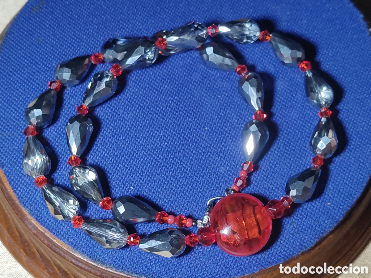 Joyeria: Collar de l&aacute;grimas de cristal gris facetado de destellos y cuenta de cristal de Murano.Vintage.