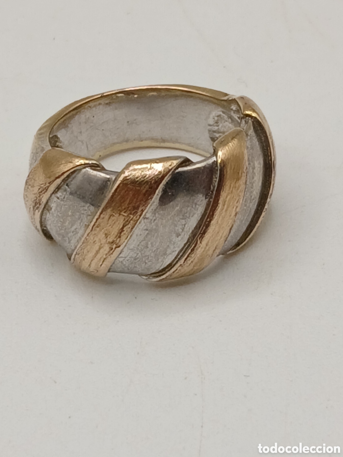 Joyeria: Anillo dise&ntilde;o plata 925mls y oro