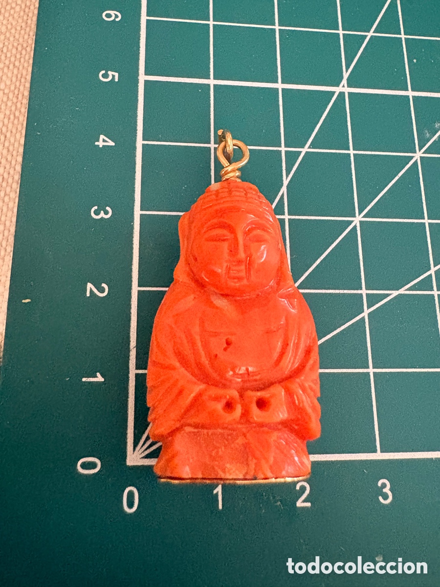 Joyeria: Colgante antiguo de Coral y oro